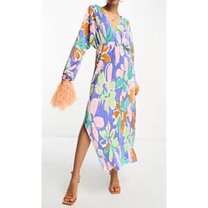 Asos designs satin plisse pleated abstract floral maxi dress Size 8 Boho Glam